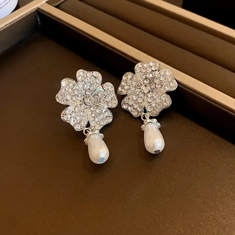Flower  Necklaces Women French Luxury