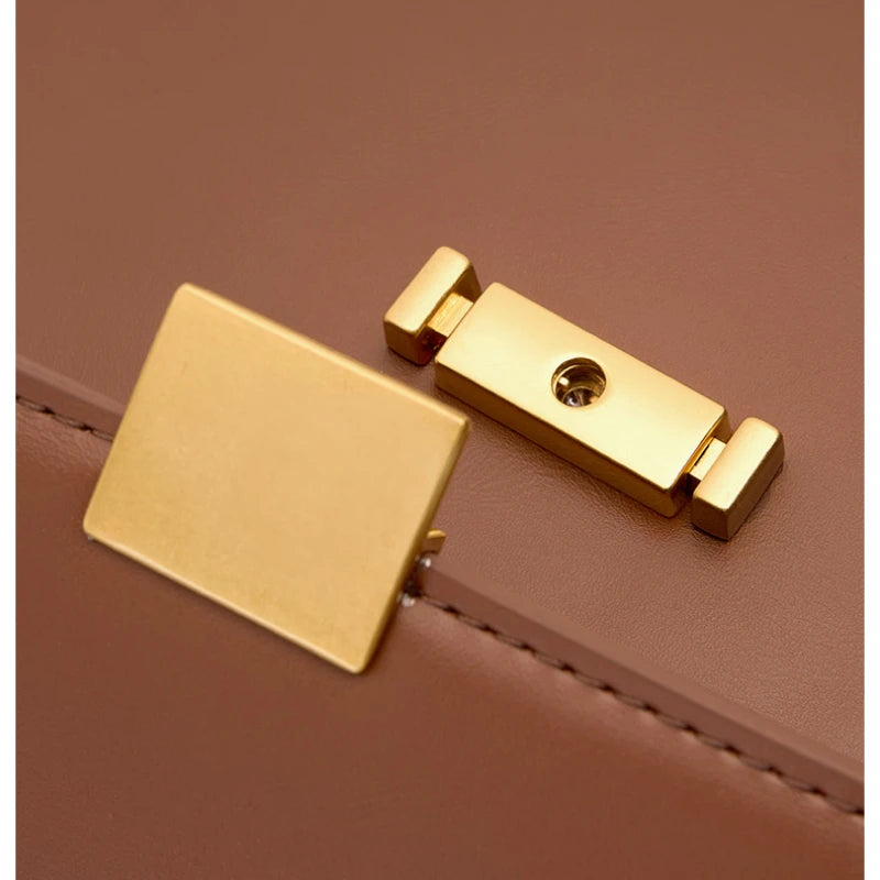Elegant Leather Shoulder Bag - Gold Clasp