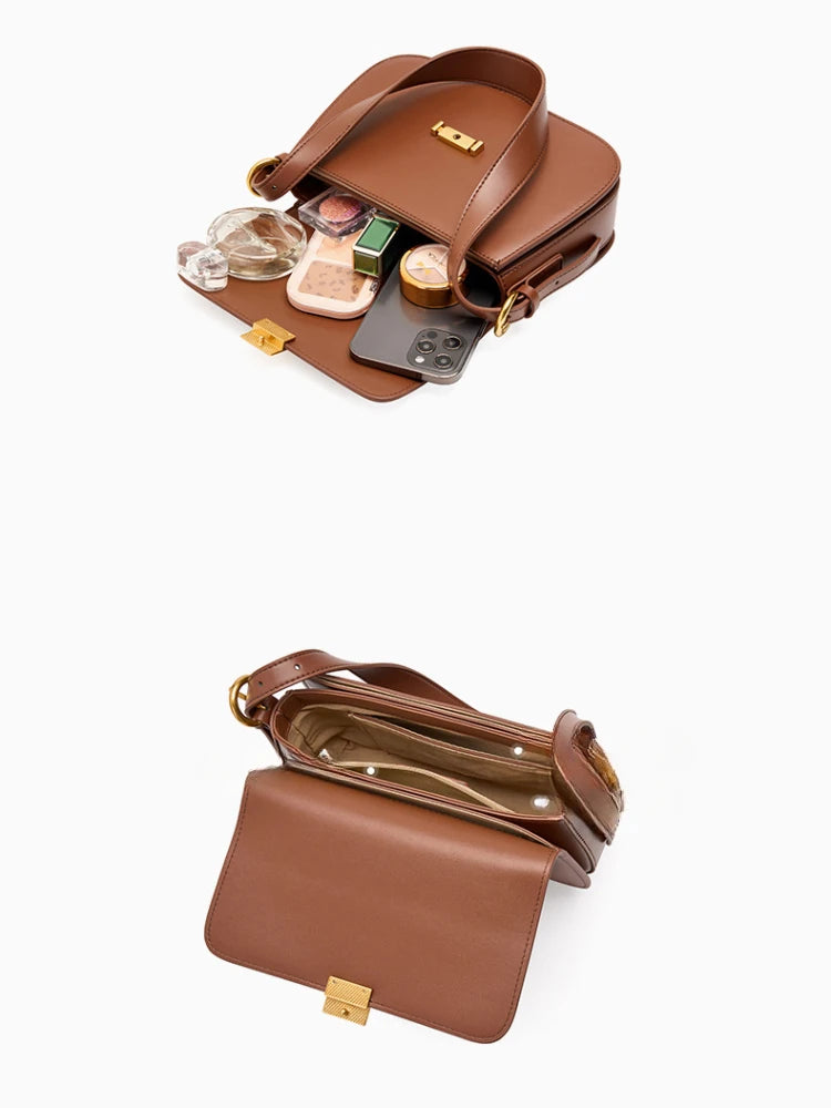 Elegant Leather Shoulder Bag - Gold Clasp