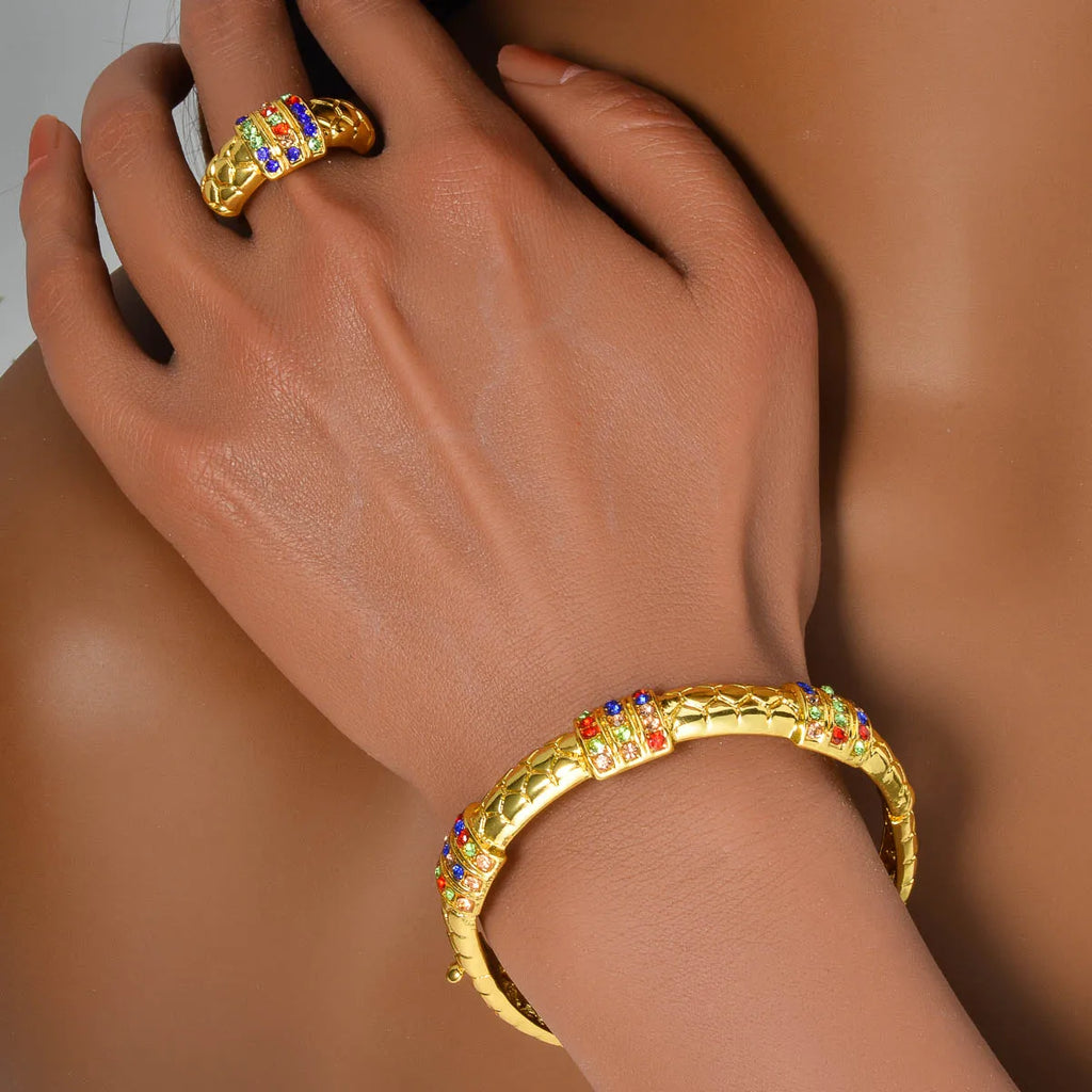 Golden Majesty - Exotic Power & Rafinement