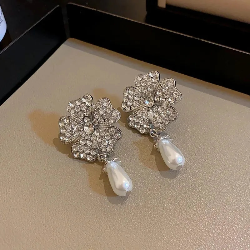 Flower  Necklaces Women French Luxury