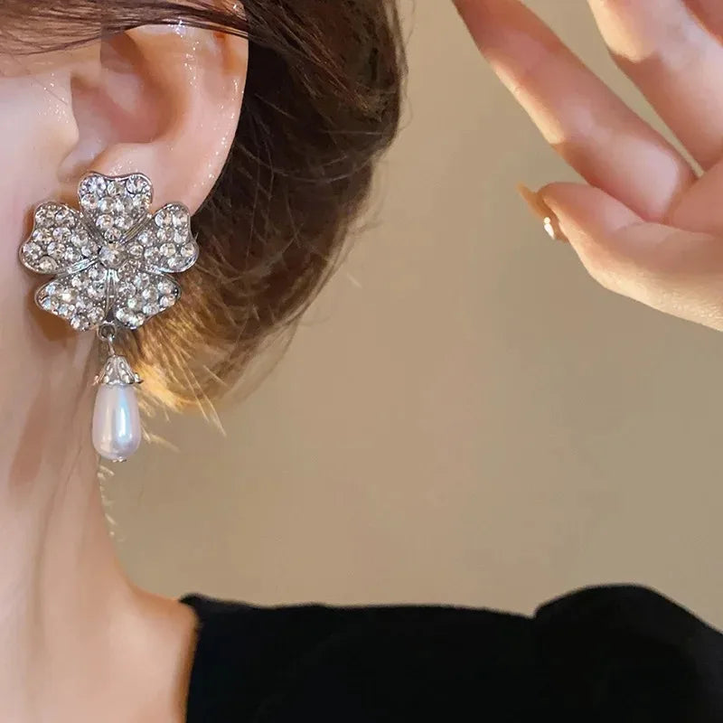 Flower  Necklaces Women French Luxury